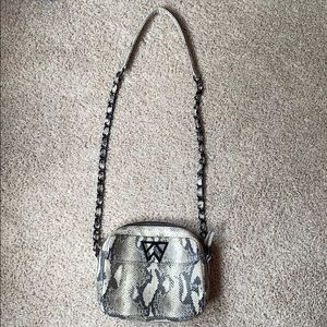 Kelly Wynne Mingle Mingle Mini crossbody purse